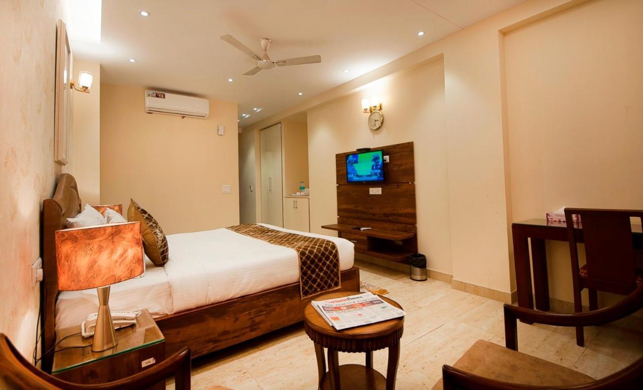 Imperial Apartments Huda City Gurgaon Dış mekan fotoğraf